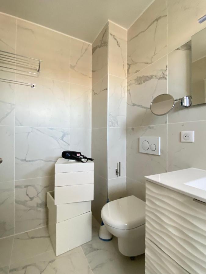 T3 Climatise Villa Juana Avec Parking Et Proche Plage Antibes Exteriér fotografie